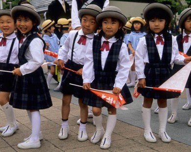 4 điều khiến mẹ Trung Quốc ngỡ ngàng về cách giáo dục trẻ ở Nhật Bản