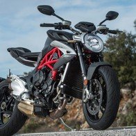 MV Agusta Brutale 800 2016 giảm công suất so với trước