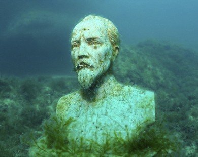 Bảo tàng điêu khắc độc lạ dưới đáy biển