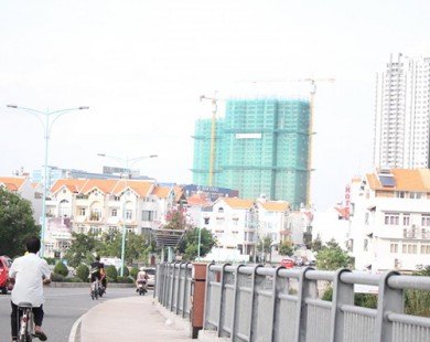 So kè giá thuê bất động sản thương mại Hà Nội – Sài Gòn