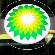 Lợi nhuận của "đại gia dầu khí" BP giảm 91%