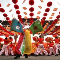 Bán lẻ Trung Quốc thắng lớn đầu năm