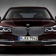 BMW M760i xDrive V12 Excellence: Một chiếc siêu sedan!