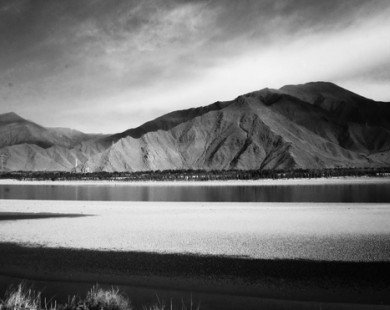 Tây Tạng huyền bí trong bộ ảnh đen trắng