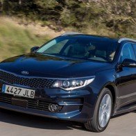 Kia Optima "sexy" hơn với phiên bản Wagon