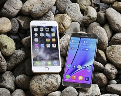 Galaxy Note 5 và iPhone 6 Plus - Đa nhiệm nào tốt?
