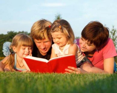 8 thói quen bố mẹ nào cũng nên làm gương cho con