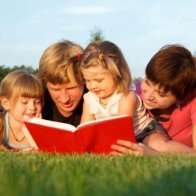 8 thói quen bố mẹ nào cũng nên làm gương cho con