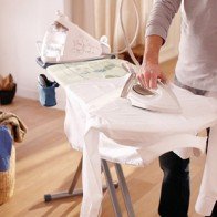 Những lưu ý giúp quần áo khô “cong” trong những ngày mưa nồm