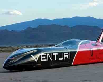 Chiếc xe nhanh nhất thế giới đã xuất hiện với tốc độ không tưởng