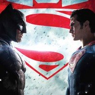 Phiên bản đĩa của ‘Batman v Superman’ bị gắn mác 17+