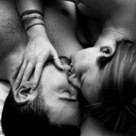 Với đàn ông 'yêu' giờ nào tuyệt vời nhất?