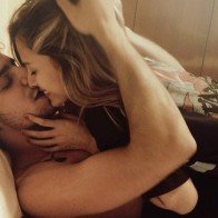 Làm chàng phát cuồng trên giường nếu nàng biết 3 điều dưới đây!