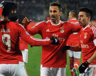 Benfica vào tứ kết sau màn ngược dòng kịch tính trên đất Nga