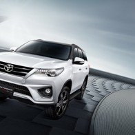 Toyota Fortuner 2016 bản TRD Sportivo ra mắt tại Thái Lan