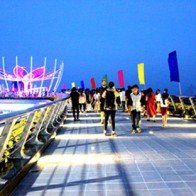 Cần Thơ cân nhắc gắn 'khóa tình yêu' trên cầu đi bộ