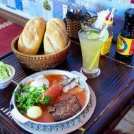 Tổng hợp những quán bánh mì chảo ngon rẻ ở Hà Nội