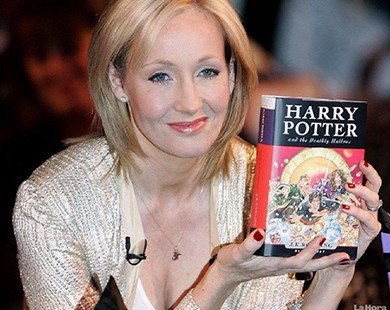 JK Rowling bỏ túi 10,7 triệu USD từ series 'Harry Potter'