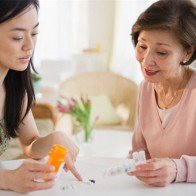 Mách nàng dâu 7 chiêu "cảm hóa" mẹ chồng khó tính