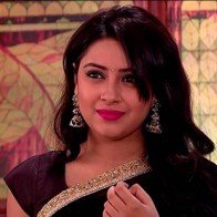 'Cô dâu 8 tuổi' vào vai phù thủy trước khi qua đời