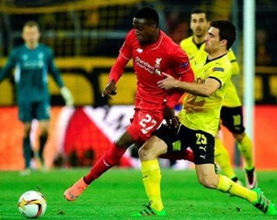 Europa League: Liverpool hòa Dortmund, nhà vô địch chiếm ưu thế