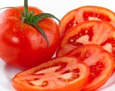 Ăn cà chua khiến bệnh gút thêm trầm trọng