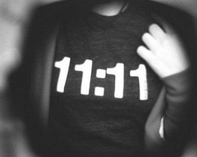 Bạn sẽ chú ý đến thời khắc đồng hồ hiện số 11:11 sau khi đọc bài viết này