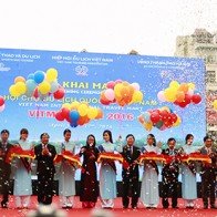 500 gian hàng trong hội chợ du lịch mở cửa