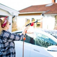 Tự rửa xe ở nhà - Làm sao cho sạch?