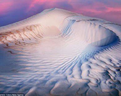 Vẻ đẹp như ở thế giới khác của cồn cát Australia
