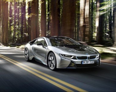 Khách hàng Việt sắp mãn nhãn với BMW World Vietnam 2016