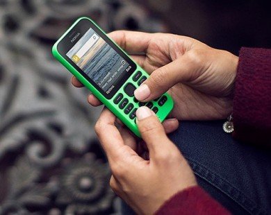 Điện thoại cục gạch bán chạy hơn iPhone ở Việt Nam