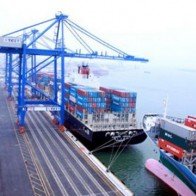 Sau 4 tháng, doanh nghiệp 100% vốn trong nước nhập siêu 5,6 tỷ USD