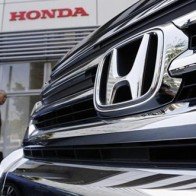 Hãng Honda sẽ tiến hành thu hồi thêm 20 triệu túi khí Takata