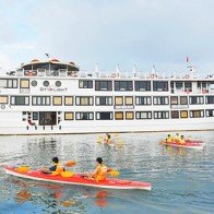 Trải nghiệm vịnh Bái Tử Long trên du thuyền 5 sao Starlight Cruise