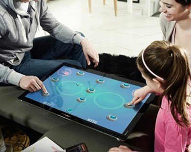 Lenovo lộ tablet khổng lồ, màn hình 18,4 inch