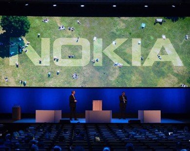 Vì sao Microsoft bán mảng di động cơ bản Nokia?