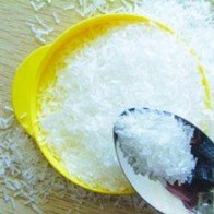 Nếu nhà có trẻ nhỏ, hãy loại bỏ mì chính ra khỏi bếp!