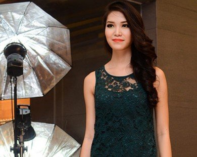 Học phong cách cực gợi cảm của Hoa hậu Thùy Dung khi đi dự tiệc