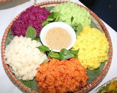 Xôi ngũ sắc - món ăn mang đậm nét văn hoá vùng cao Hà Giang