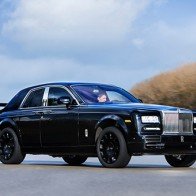 Cập nhật thông tin mới nhất về chiếc SUV đầu tiên của Rolls-Royce