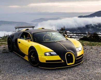Bugatti Veyron Oakley Design khoe dáng trong khung cảnh 