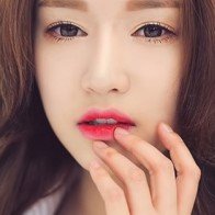 Tô son bằng tay: Tác hại khôn lường mà phái đẹp cần biết