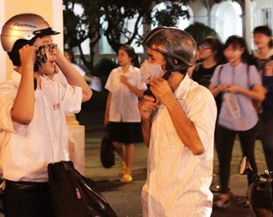 Thi lớp 10 ở Sài Gòn: Học sáng, ôn chiều, luyện đến đêm