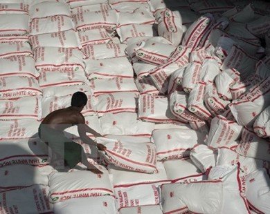Thái Lan chủ trương bán 10 triệu tấn gạo tồn kho trong năm nay