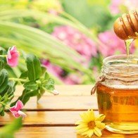 5 tác dụng làm đẹp thần kỳ của mật ong có thể bạn chưa biết