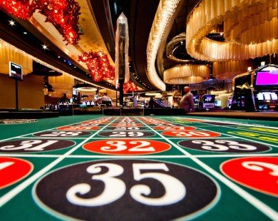 Bộ Tài chính xin phép cho kinh doanh casino, bóng đá quốc tế…