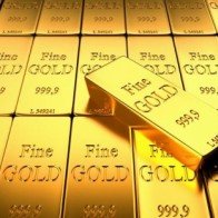 Giá vàng hôm nay (21/6): Giá vàng trụ vững mức cao, trên 34 triệu