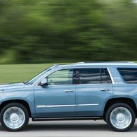 Cadillac Escalade Platinum 2016 giá hợp lý, cạnh tranh cao