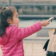 Người Nhật dạy con: Kỳ công trả lại một đồng xu